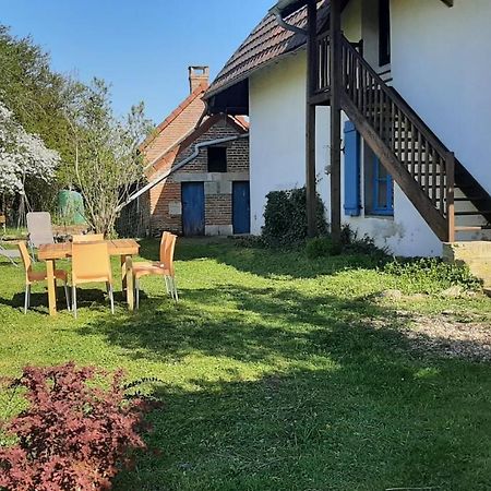 Gîte Chez Léo Varennes-sur-le-Doubs Kültér fotó