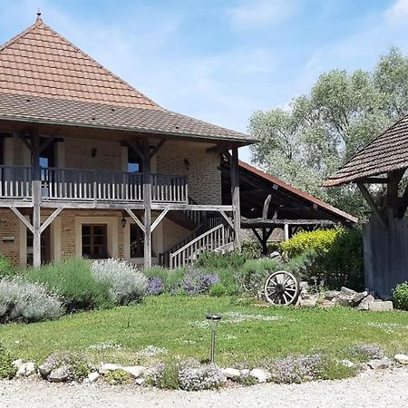 Gîte Chez Léo Varennes-sur-le-Doubs Kültér fotó