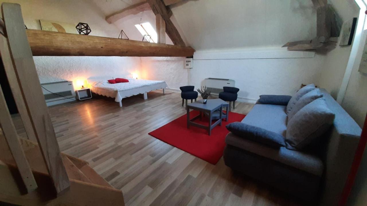 Gîte Chez Léo Varennes-sur-le-Doubs Kültér fotó