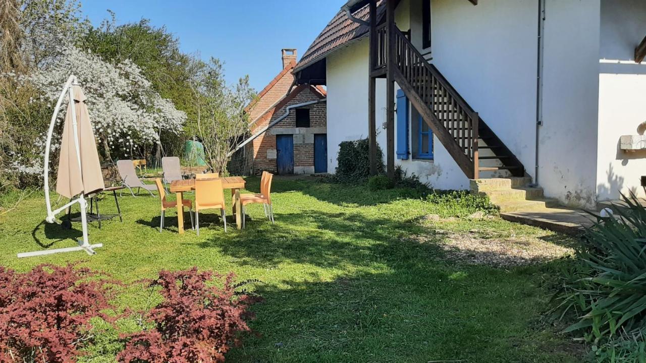 Gîte Chez Léo Varennes-sur-le-Doubs Kültér fotó